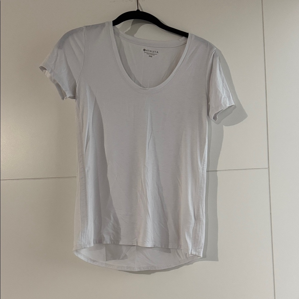 Athleta Classic White Short Sleeve Tee